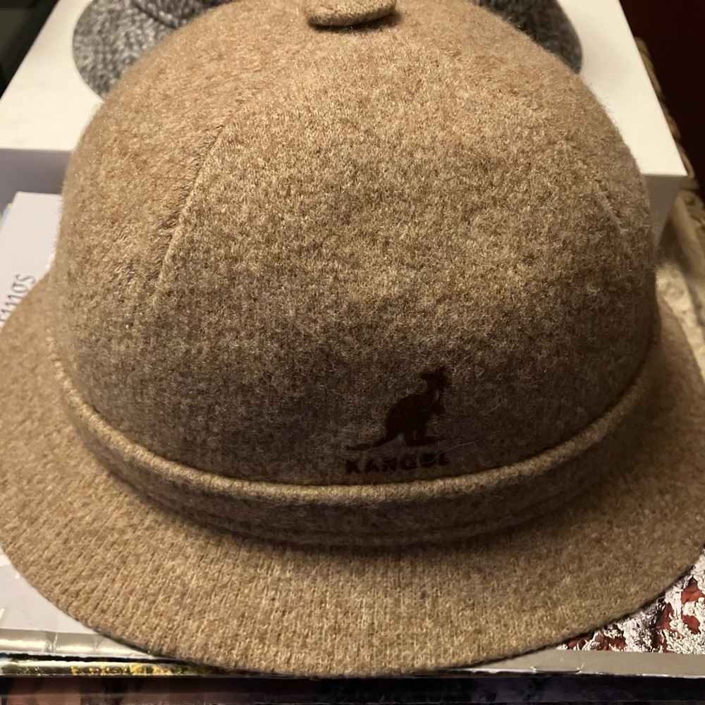 Kangol Tan Wool Cap - Picture 2 of 5